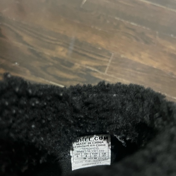 Sorel Wedge Boots 6 - Picture 3 of 5